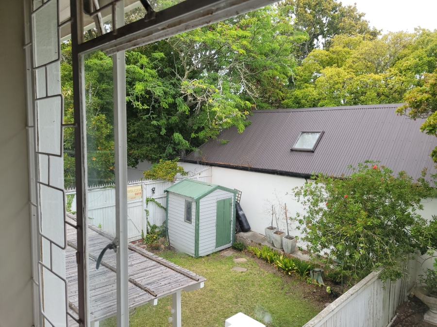 To Let 3 Bedroom Property for Rent in Wynberg Upper Western Cape
